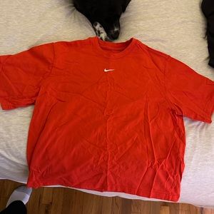 heavyweight nike tee